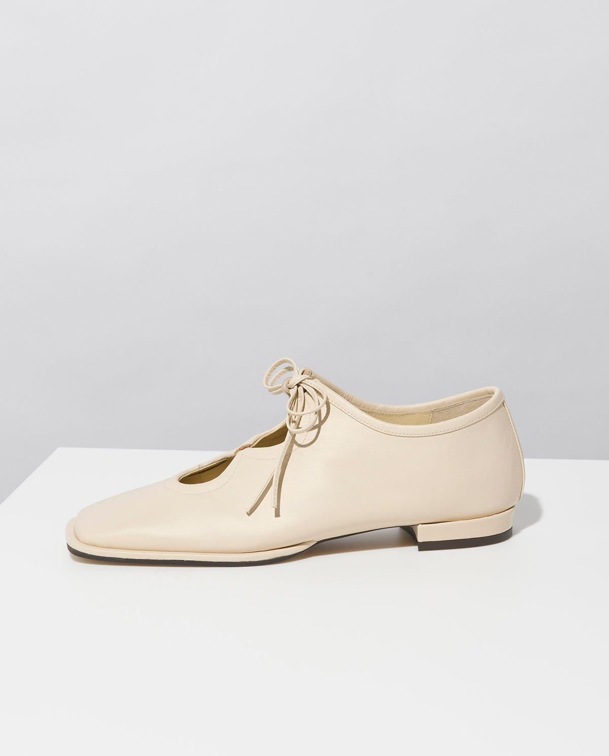EIGHT【BEIGE】